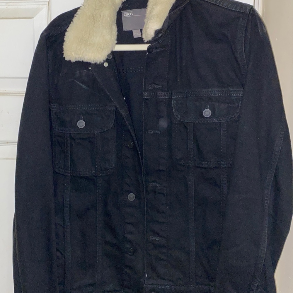 DENIM JACKET
